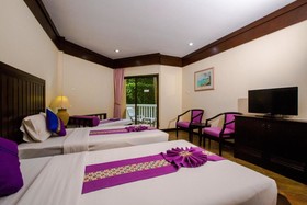 Kata Poolside Resort