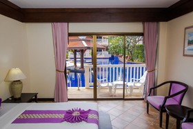 Kata Poolside Resort