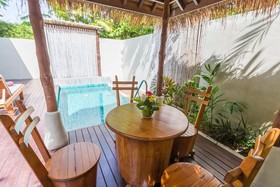 Metadee Concept Hotel
