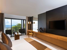 Novotel Phuket Kata Avista Resort & Spa