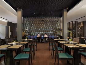 Novotel Phuket Kata Avista Resort & Spa