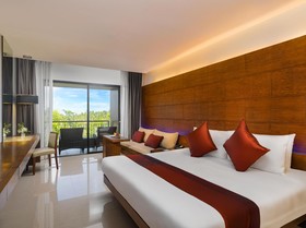Novotel Phuket Kata Avista Resort & Spa