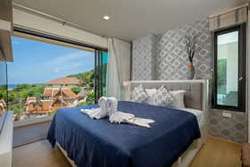 Splendid Sea View Resort