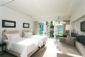 Sugar Palm Grand Hillside