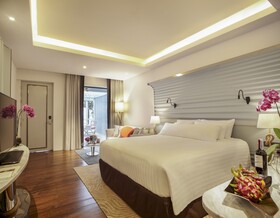 The Boathouse Phuket