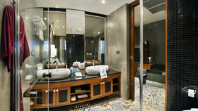 The Sea Galleri by Katathani