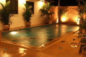 Kata Noi Resort
