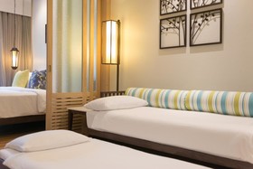 Katathani Phuket Beach Resort