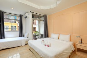 Gorgeous Boutique Room