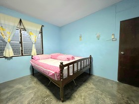 Baan Bonsuan Hill Guesthouse