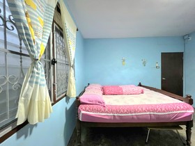 Baan Bonsuan Hill Guesthouse