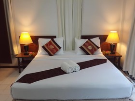 Baan Chaba Bungalow