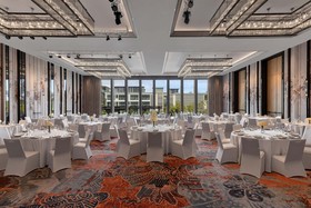 Four Points by Sheraton Phuket Patong Beach Resort