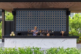 Four Points by Sheraton Phuket Patong Beach Resort