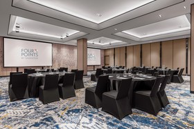 Four Points by Sheraton Phuket Patong Beach Resort