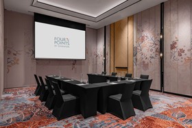 Four Points by Sheraton Phuket Patong Beach Resort