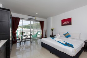 Golden House Hotel