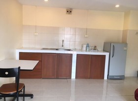 Lake View Apartment