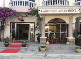 Lake View Apartment