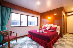 Lamai Inn