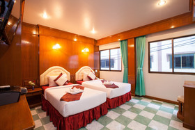Lamai Inn