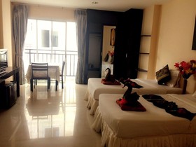Five Loaves Beds Patong