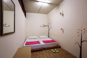 Phuket 43 Guesthouse