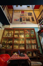 Phuket 43 Guesthouse