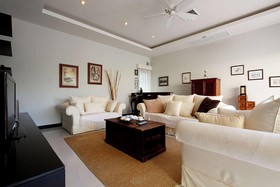 Phuket Lagoon Pool Villa