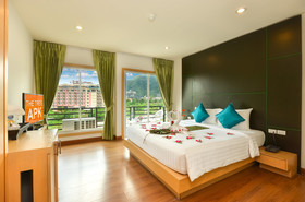 Zephyr Grand Hotel