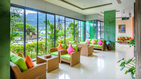 Zephyr Grand Hotel