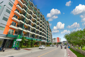 Zephyr Grand Hotel
