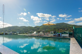Zephyr Grand Hotel
