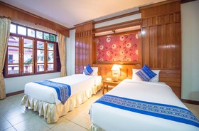 Tony Resort