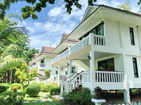 Racha Island Resort