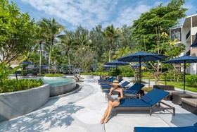 Le Méridien Phuket Mai Khao Beach Resort