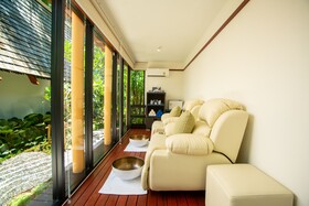Le Méridien Phuket Mai Khao Beach Resort