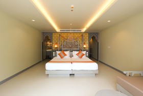 Maikhao Palm Beach Resort