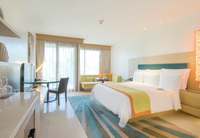 Renaissance Phuket Resort & Spa