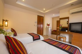 Kata Silver Sand Hotel