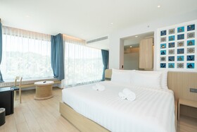 Panwaburi Beachfront Resort