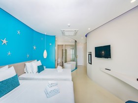 Hotel Tide