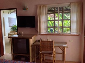 Aree's Lagoon House