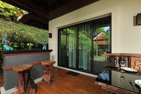Baan Bua Estate by Tropiclook