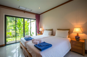 Baan Bua Estate by Tropiclook