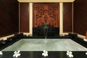 Baan Bua Estate by Tropiclook