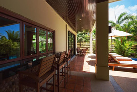 Baan Bua Estate by Tropiclook