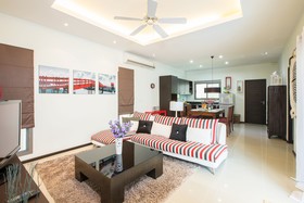 Niche Villas by TropicLook