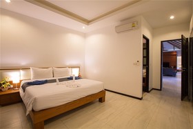 Shanti Estate by Tropiclook