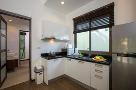 Shanti Estate by Tropiclook